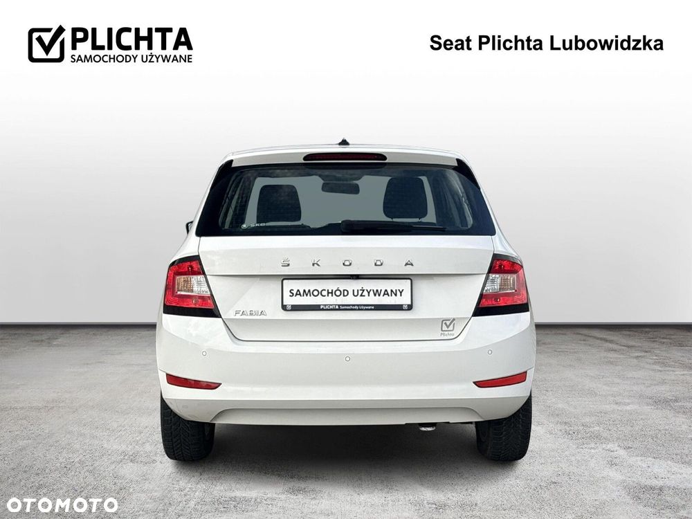 Skoda Fabia - 4