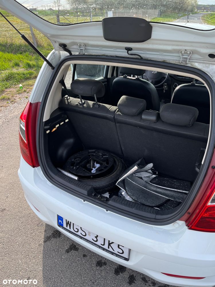Hyundai i10 - 16