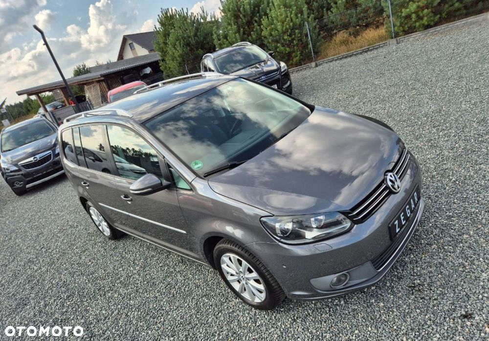 Volkswagen Touran - 28
