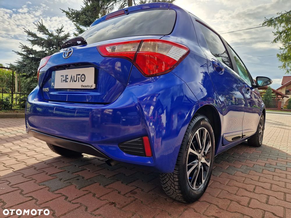 Toyota Yaris 1.5 Premium CVT - 8