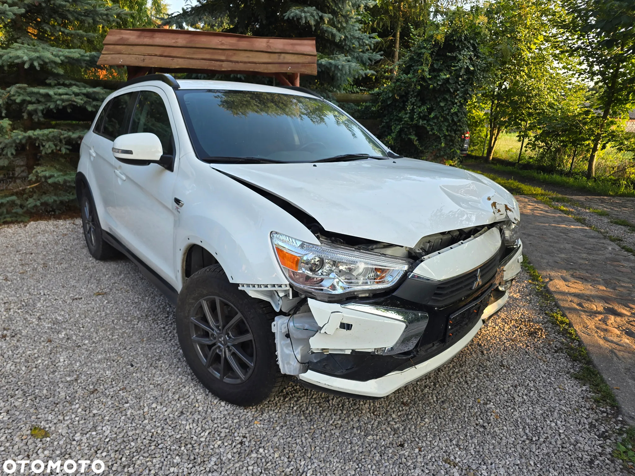 Mitsubishi ASX 1.6 ClearTec 2WD Diamant Edition+ - 4