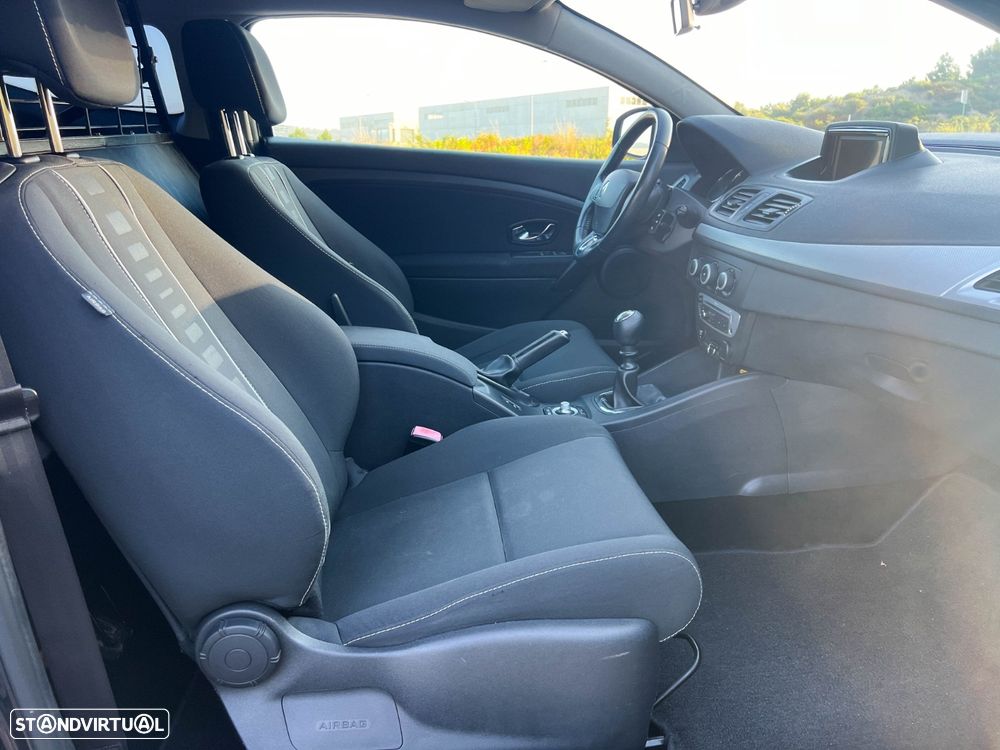 Renault megane cope - 23