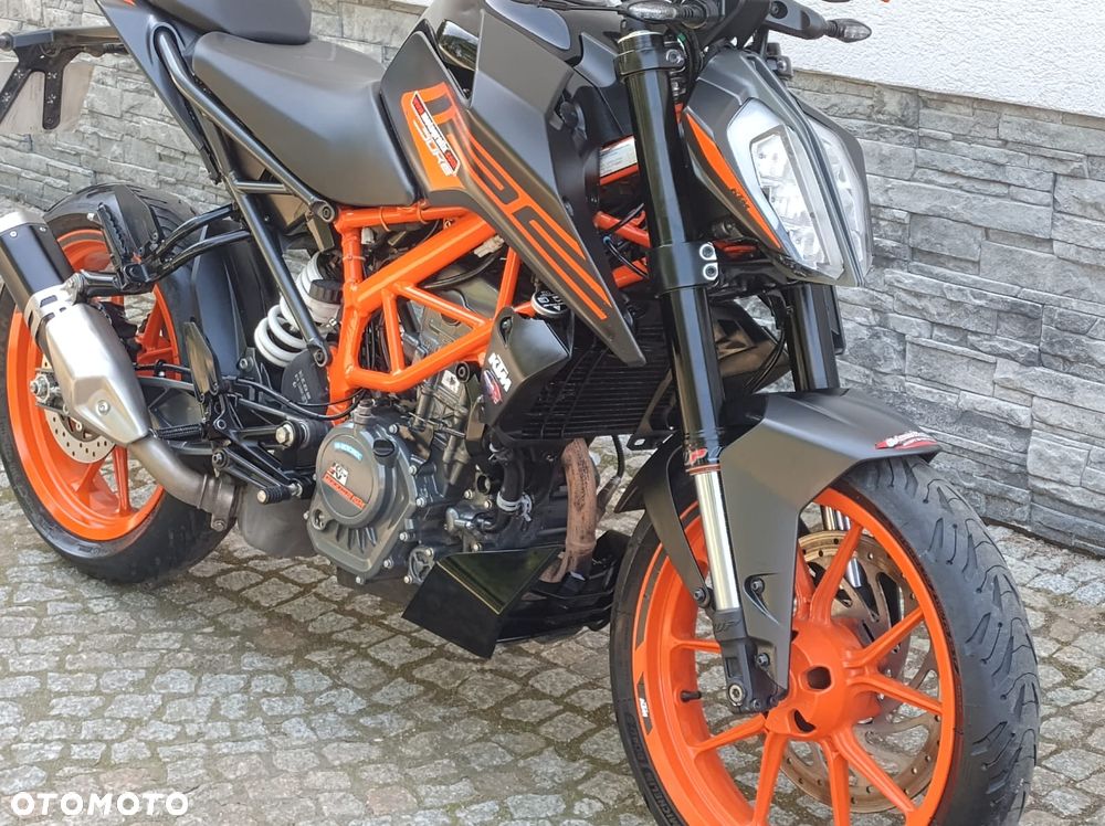KTM Duke 125 - 1