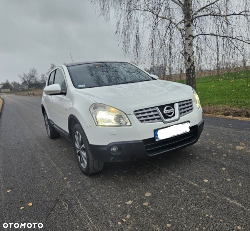 Nissan Qashqai - 1
