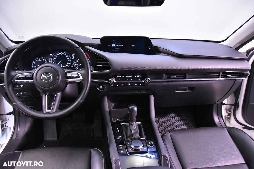 Mazda 3 - 9