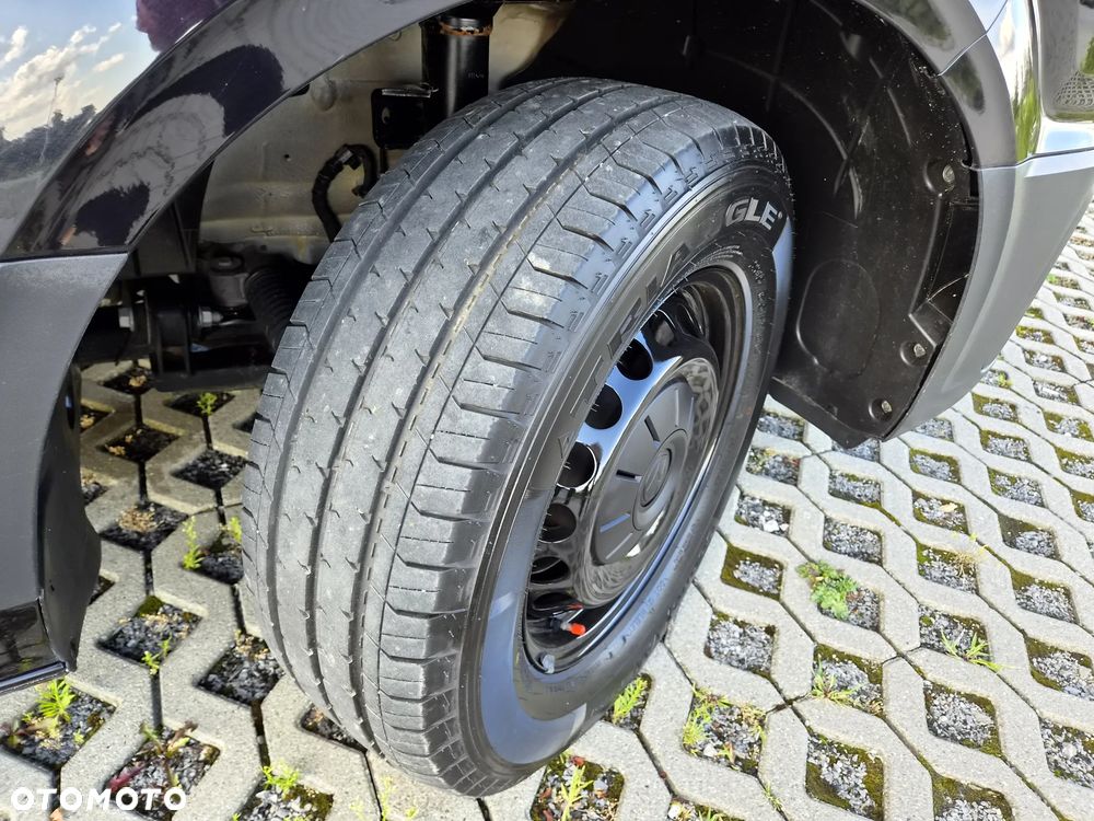 Volkswagen Crafter - 38