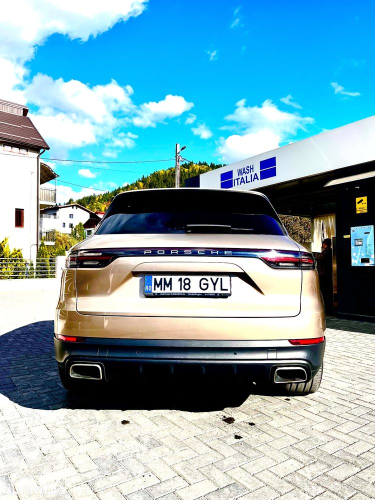 Porsche Cayenne Tiptronic S - 4