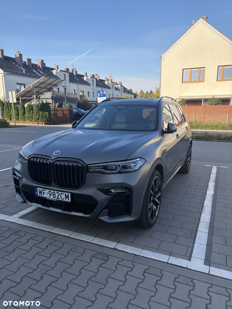 BMW X7