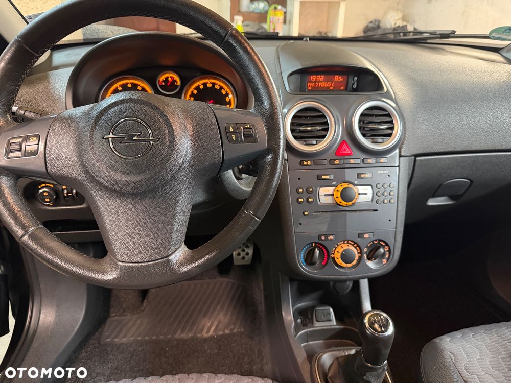 Opel Corsa 1.4 16V ecoFLEX Start-Stop Innovation - 3