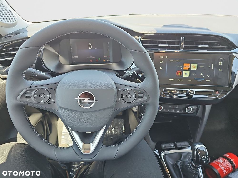 Opel Corsa - 10