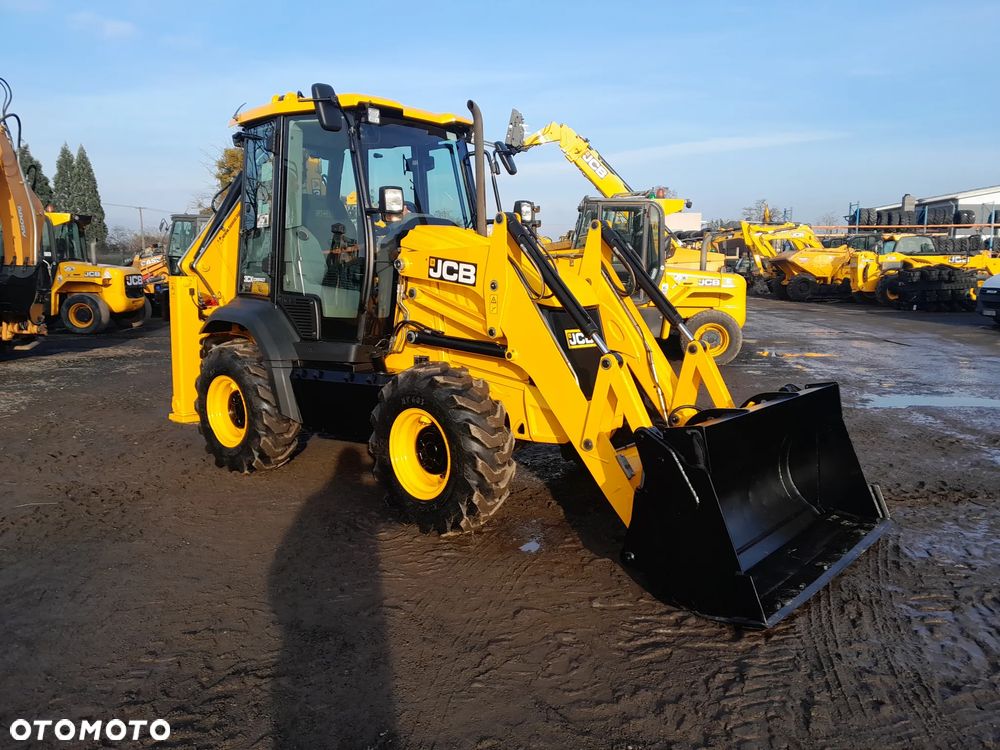 JCB 3CX COMPACT 2022R - 3