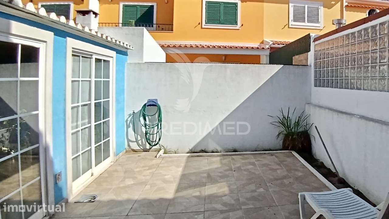 Moradia T3 em Sarilhos Pequenos, Moita - Grande imagem: 4/13