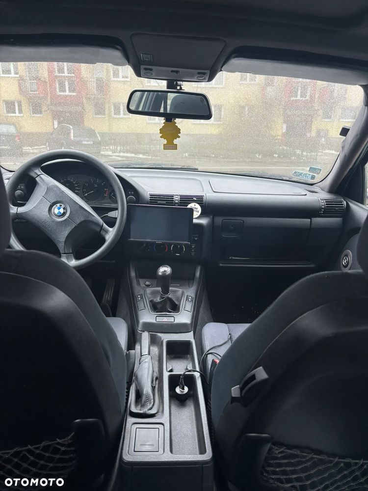 BMW Seria 3 - 11