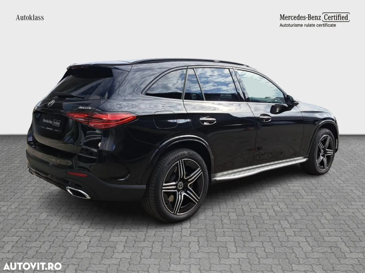 Mercedes-Benz GLC 300 e 4MATIC - 8