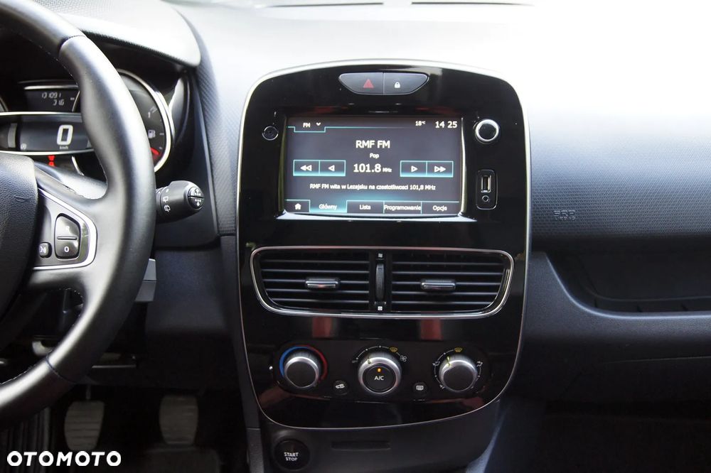 Renault Clio Energy dCi 110 Start & Stop INTENS - 24
