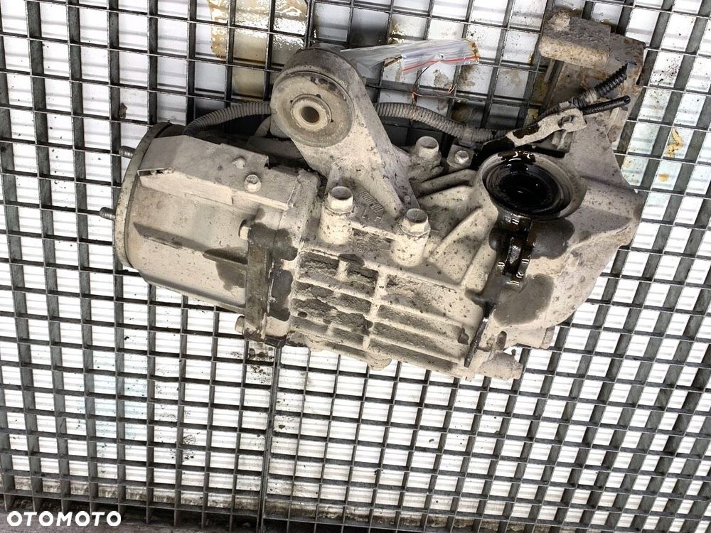 MOST DYFER TYŁ  MITSUBISHI OUTLANDER III (GG_W, GF_W, ZJ, ZL, ZK) 2010 - 2022 2.0 4WD (GF7W) 110 kW - 4