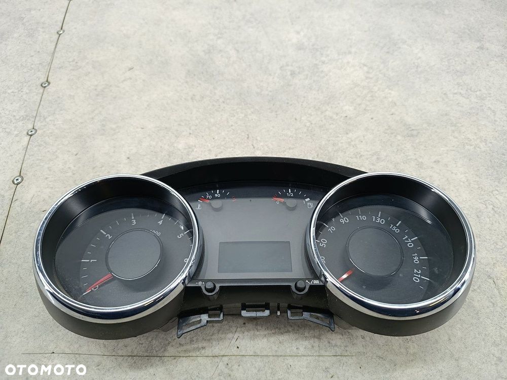 LICZNIK PEUGEOT 5008 9666174880 1.6 THP - 1