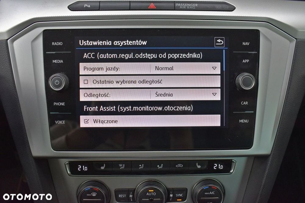 Volkswagen Passat Variant 1.8 TSI BMT Comfortline DSG - 21