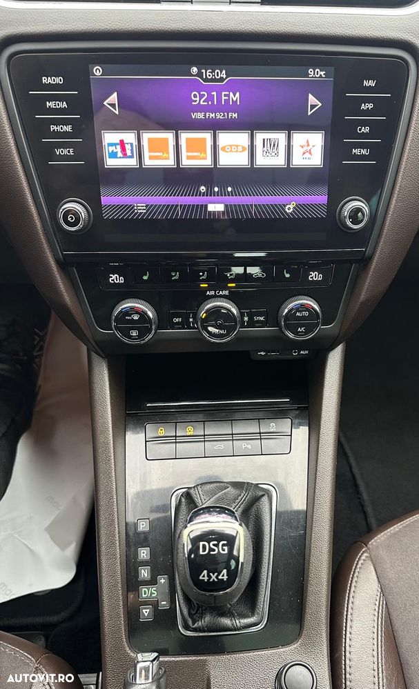Skoda Octavia 2.0 TDI 4X4 DSG L&K - 29