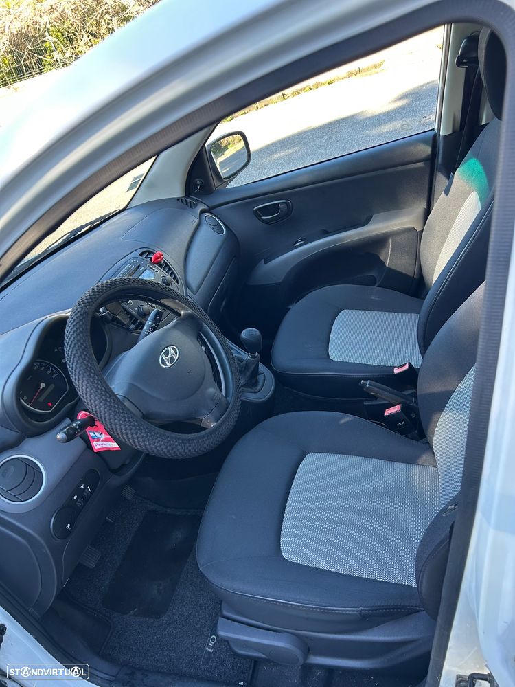 Hyundai i10 - 11