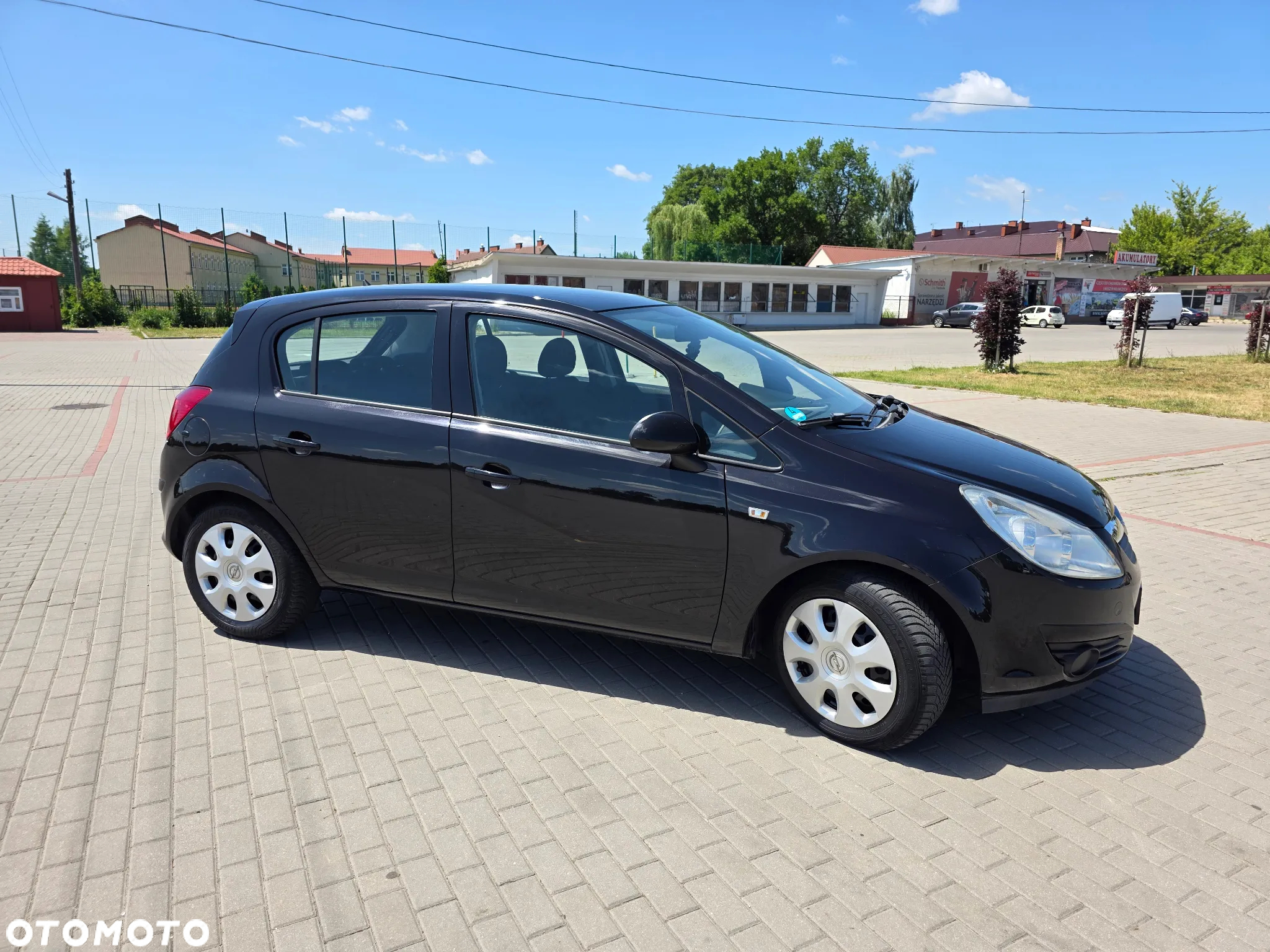 Opel Corsa 1.2 16V Cosmo - 13