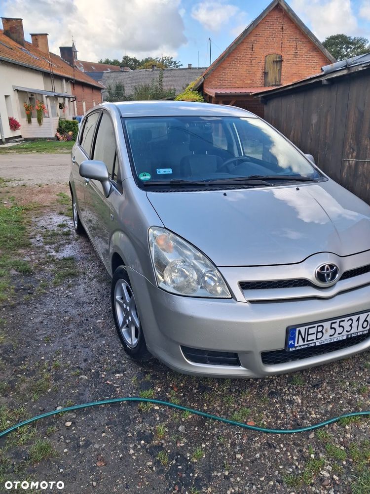 Toyota Corolla Verso - 13