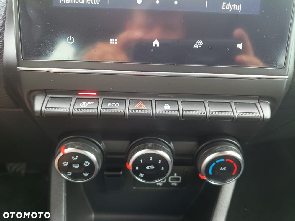 Renault Clio - 24