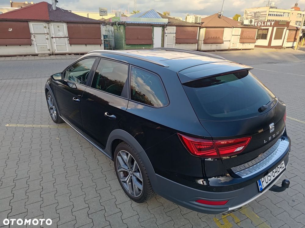 Seat Leon Sportstourer 2.0 TDI Start&Stop 4Drive DSG X-Perience - 5