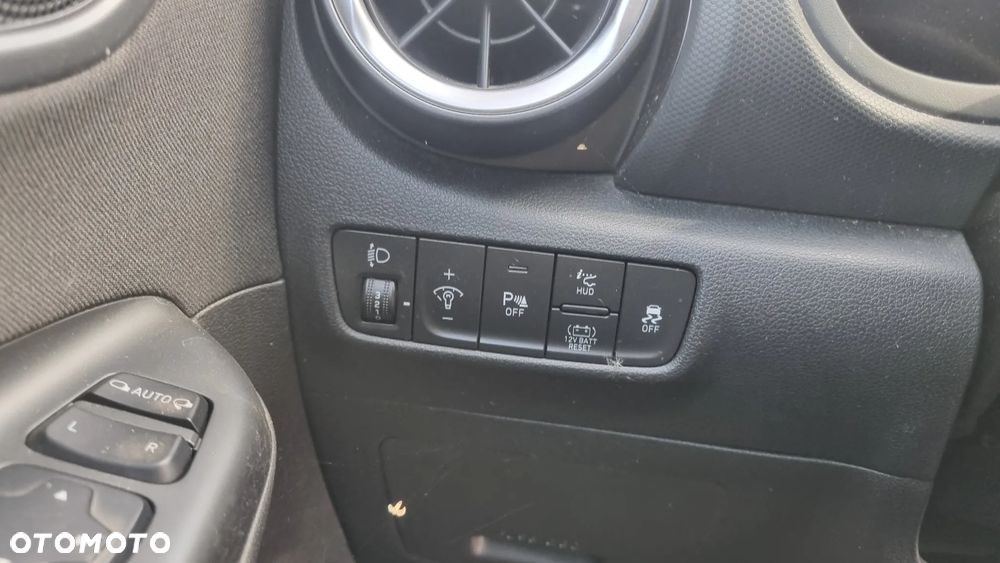 Hyundai Kona 1.6 GDI DCT Premium - 37