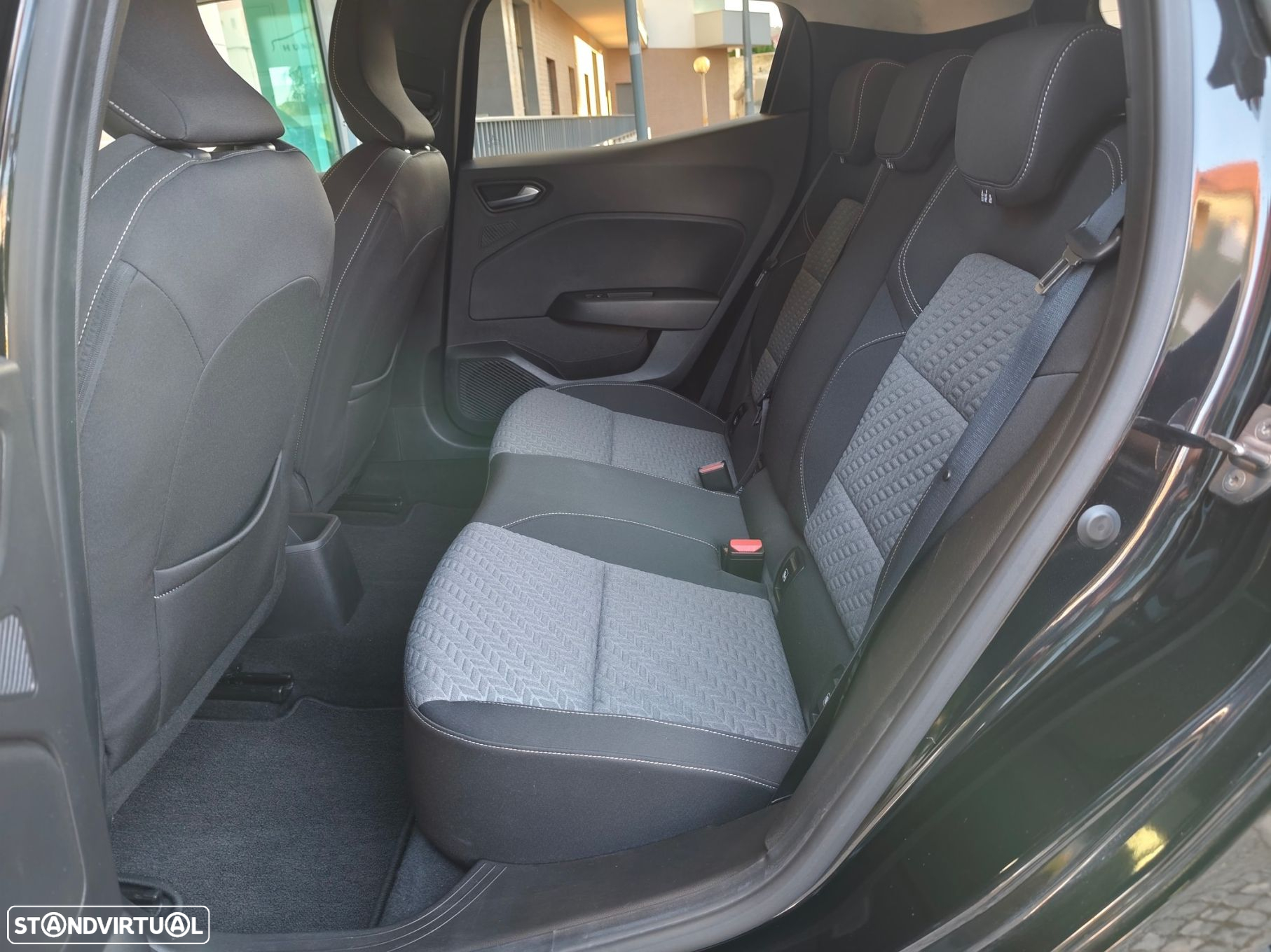 Renault Clio 1.5 Blue dCi Evolution - 6