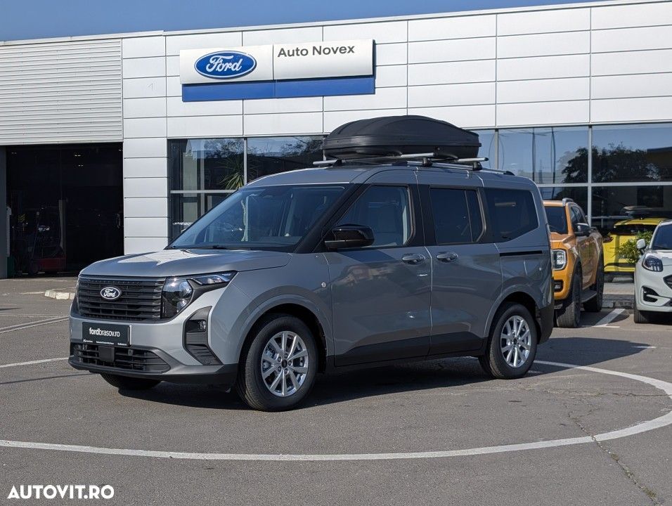 Ford Tourneo Courier - 10