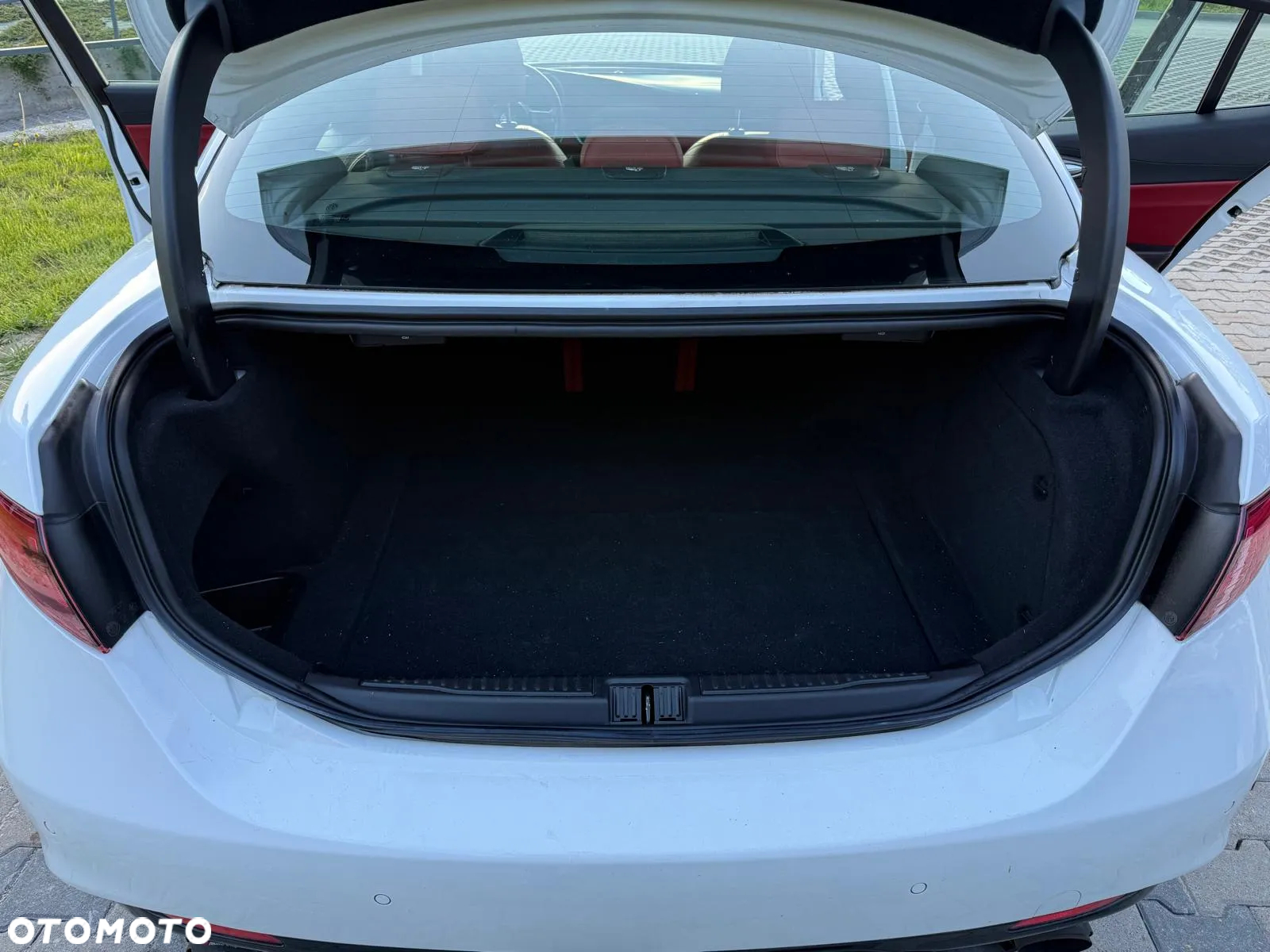 Alfa Romeo Giulia 2.0 Turbo 16V AT8-Q4 Veloce Ti - 13