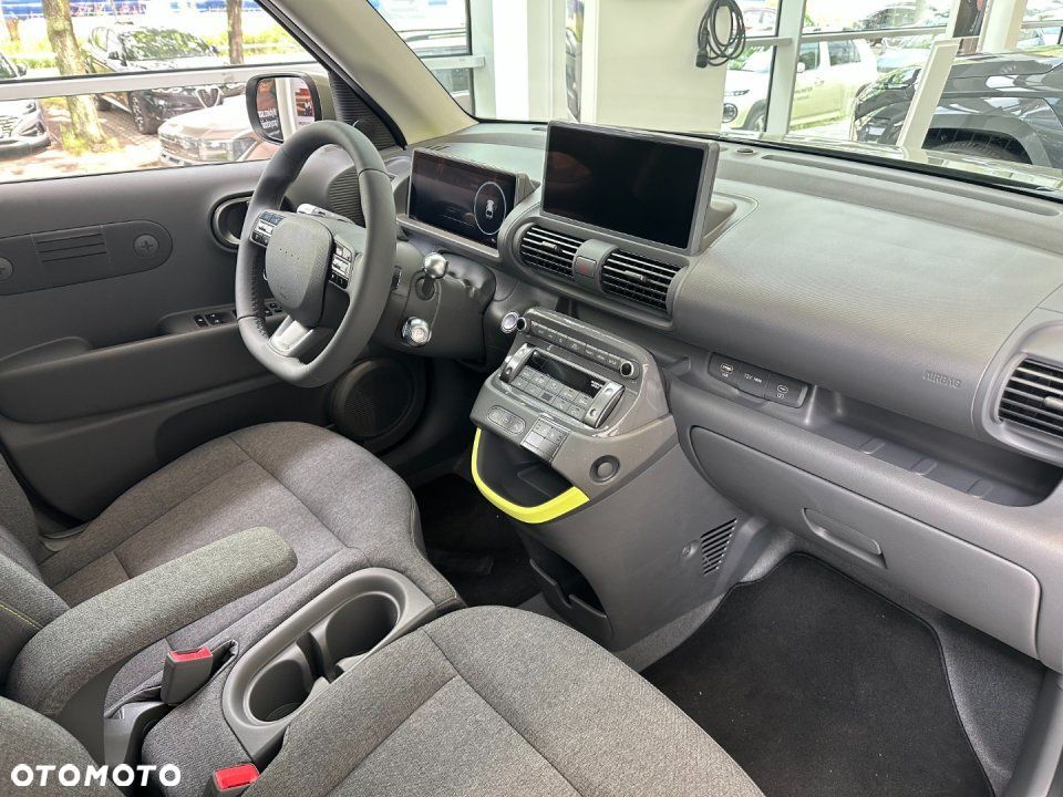 Hyundai Inster - 11