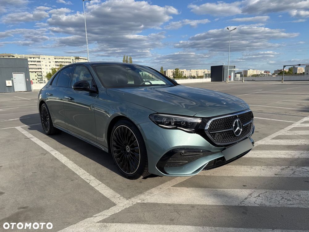 Mercedes-Benz Klasa E 220 d mHEV 4-Matic AMG 9G-Tronic - 1