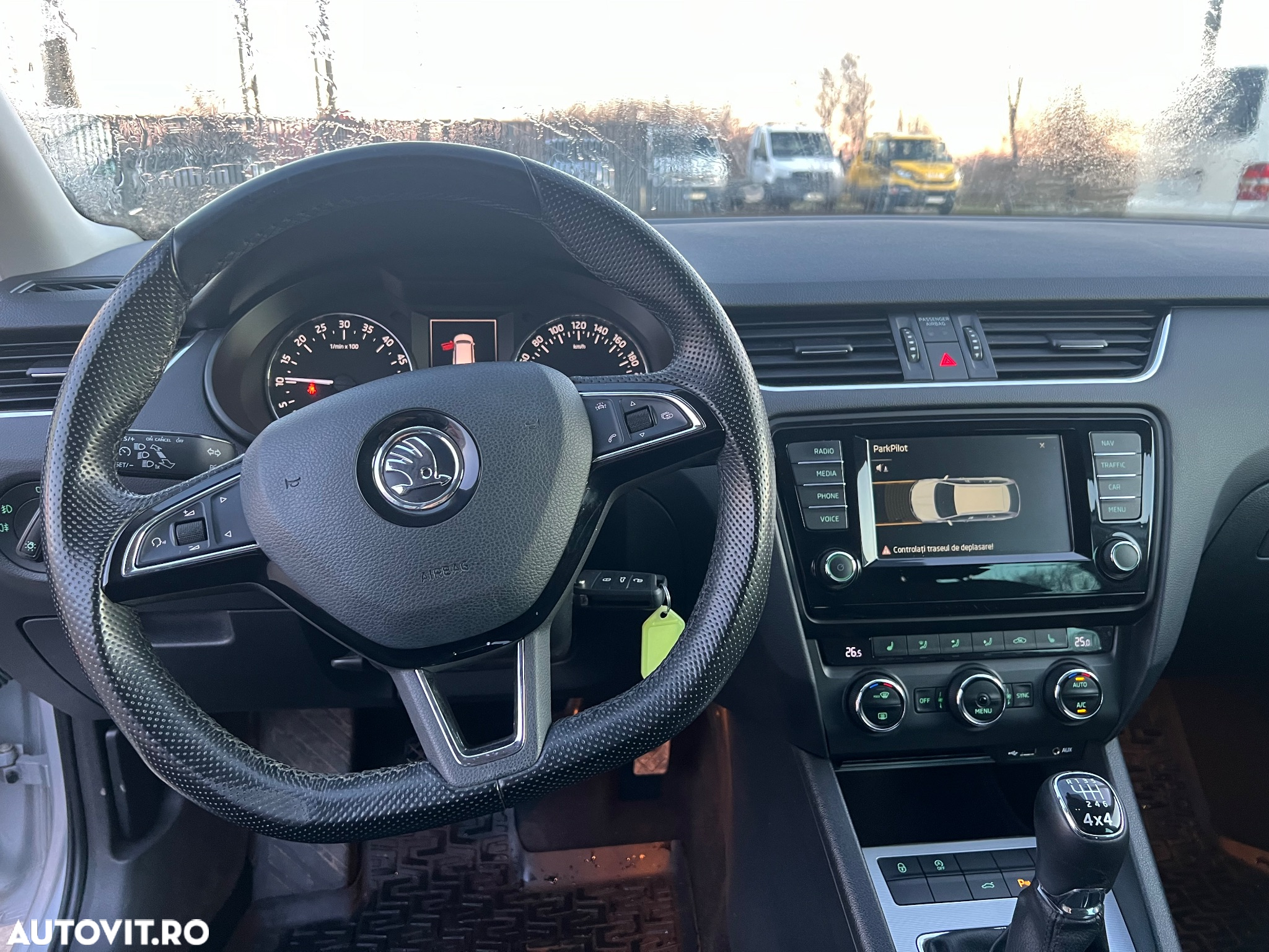 Skoda Octavia 2.0 TDI (Green tec) 4x4 Ambition - 8