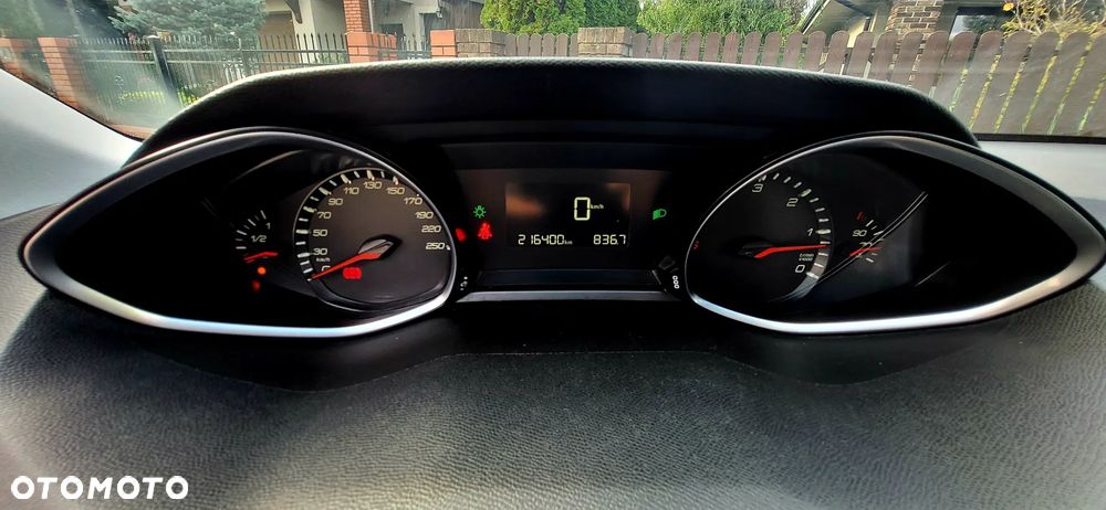 Peugeot 308 - 11