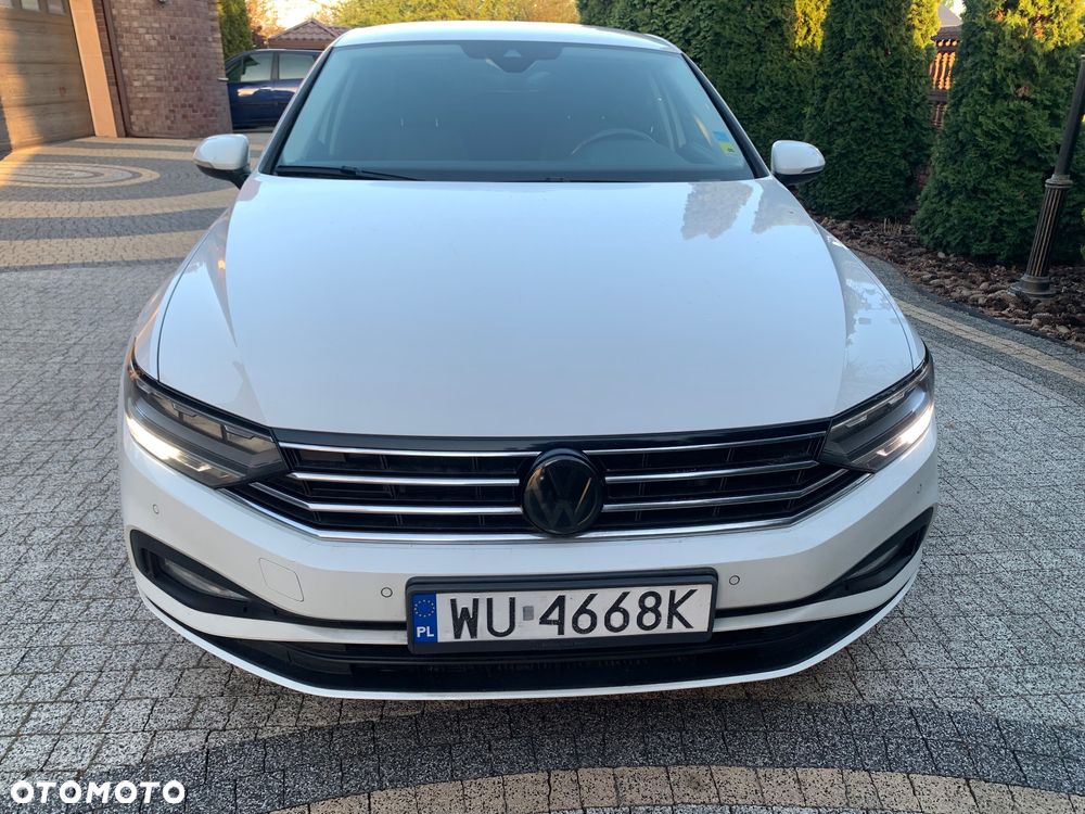 Volkswagen Passat 2.0 TDI EVO Elegance - 2