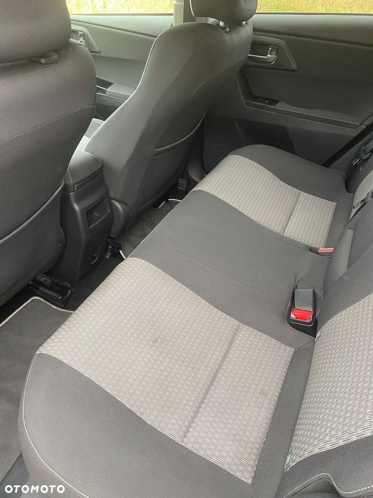 Toyota Auris - 8