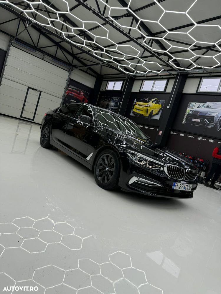 BMW Seria 5 530d xDrive Aut. - 2