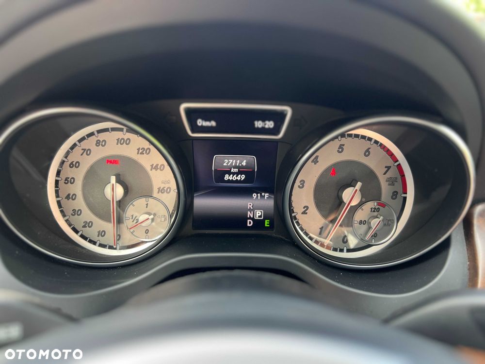 Mercedes-Benz GLA - 6