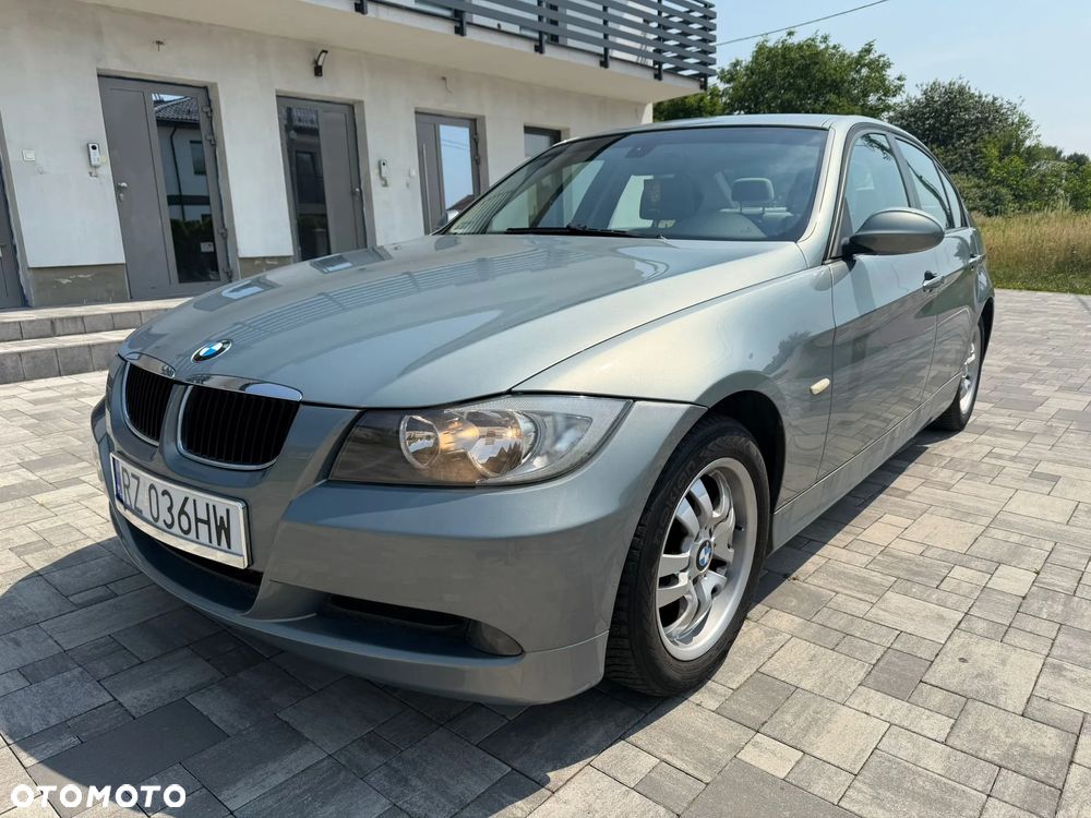 BMW Seria 3 - 29