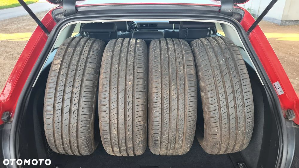 Audi A4 Avant 2.0 TDI DPF quattro - 12