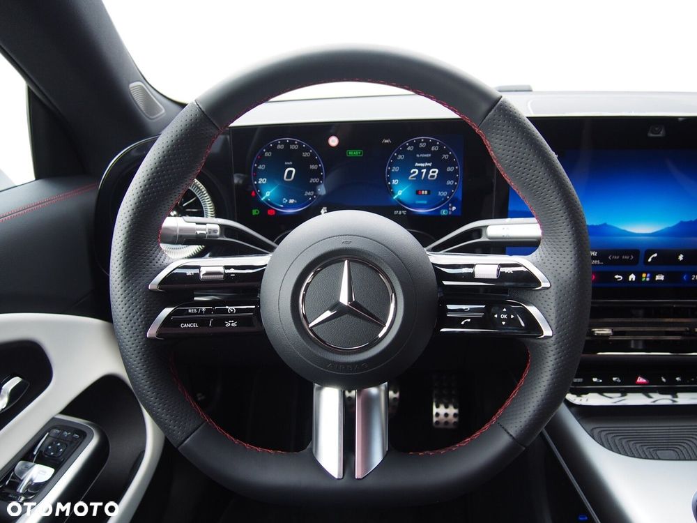 Mercedes-Benz CLA - 7