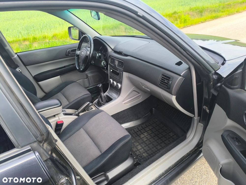 Subaru Forester 2.0 X - 13