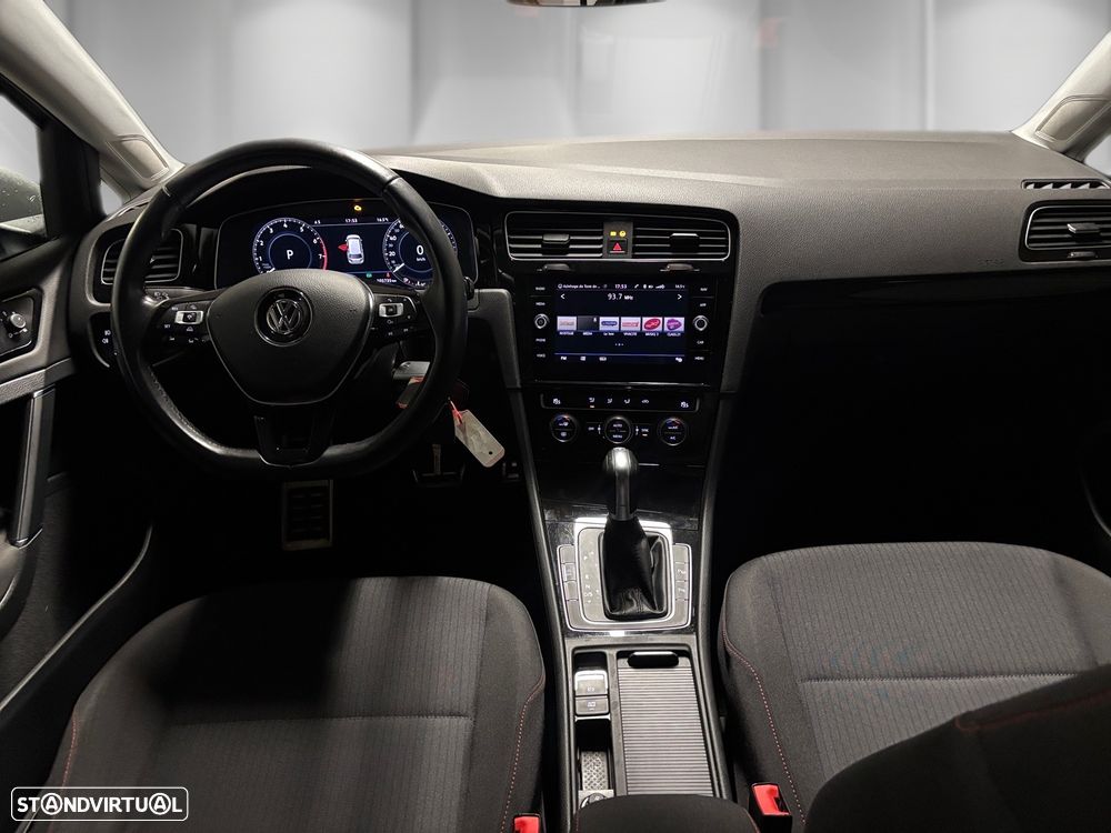 VW Golf Variant 1.0 TSI Confortline DSG - 4