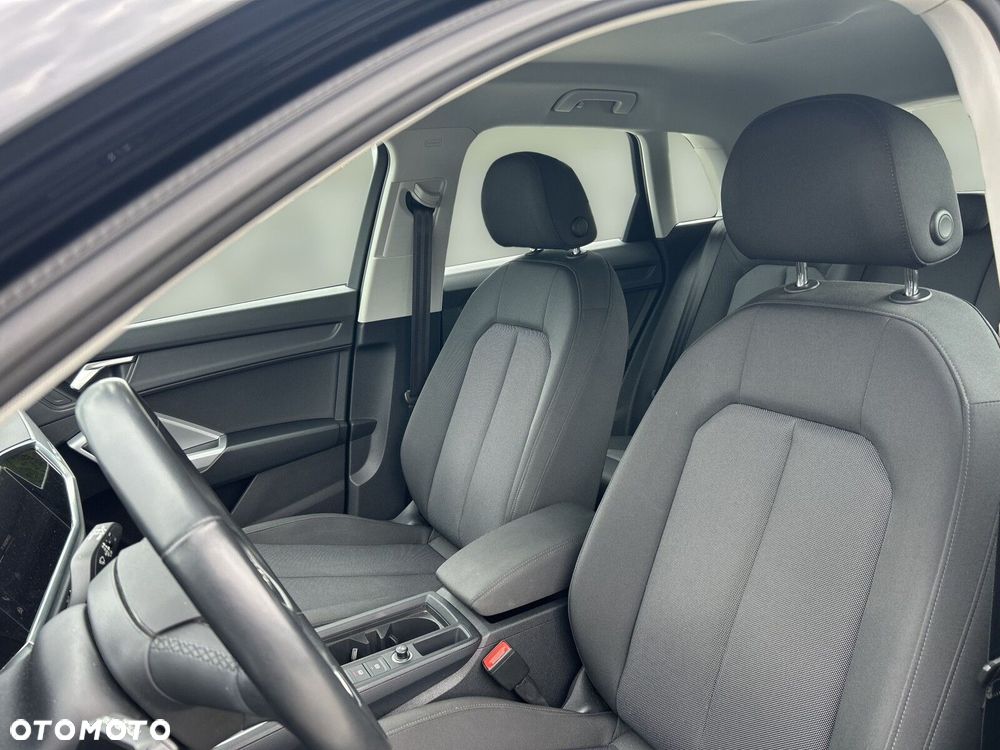 Audi Q3 - 16