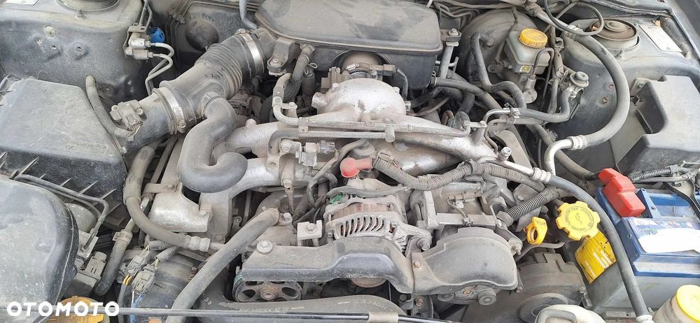 SUBARU IMPREZA II lift 45A kombi lampa lewy przód - 5