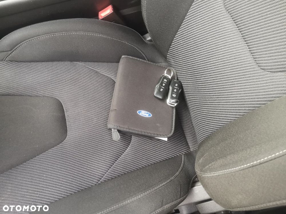Ford Mondeo 2.0 TDCi STart-Stopp Titanium - 15