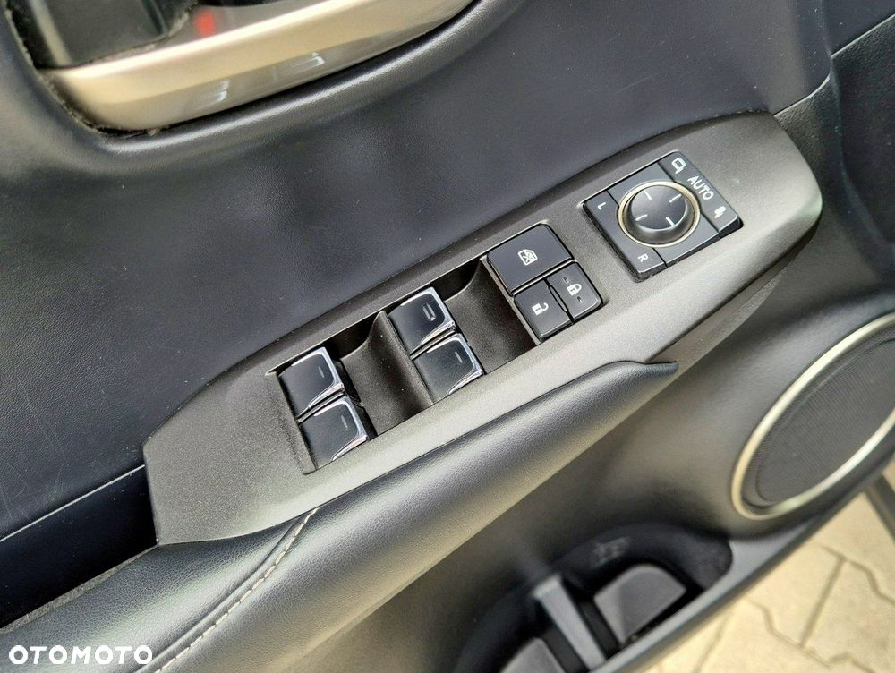 Lexus NX - 36