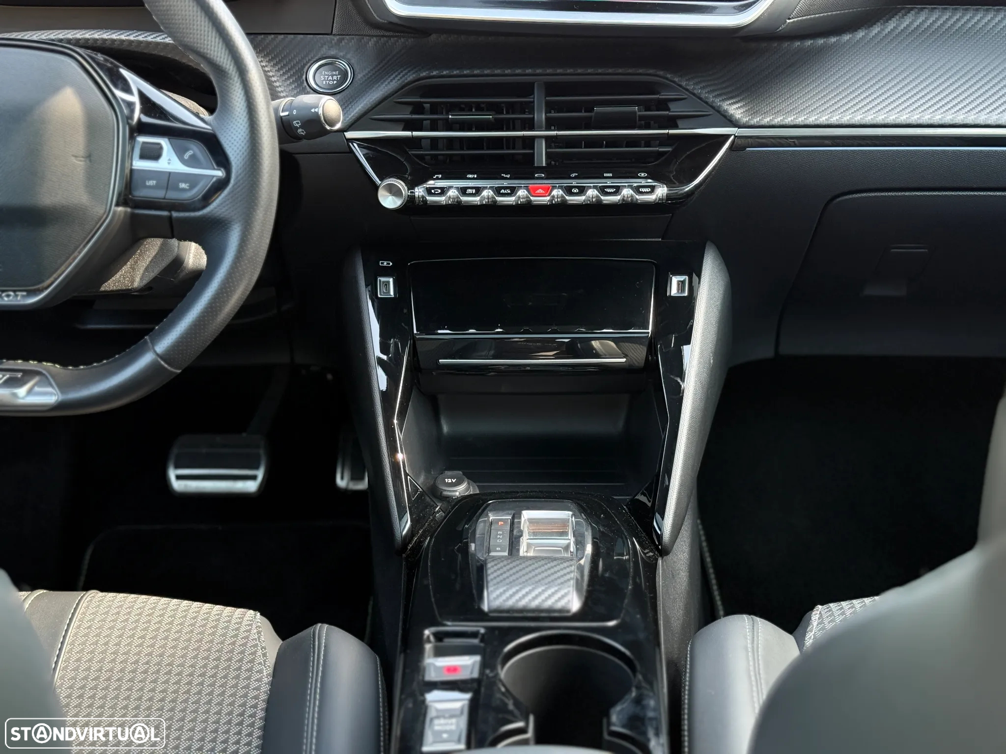 Peugeot e-208 50 kWh GT - 31